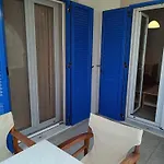 Athina * Karvounades