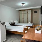 Athina Apartment Karvounades